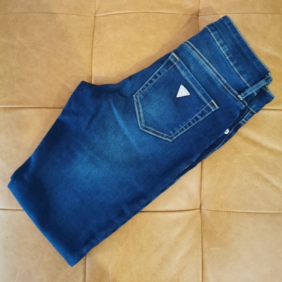 Guess Jeans Size 25 like new - Picture 2 of 2